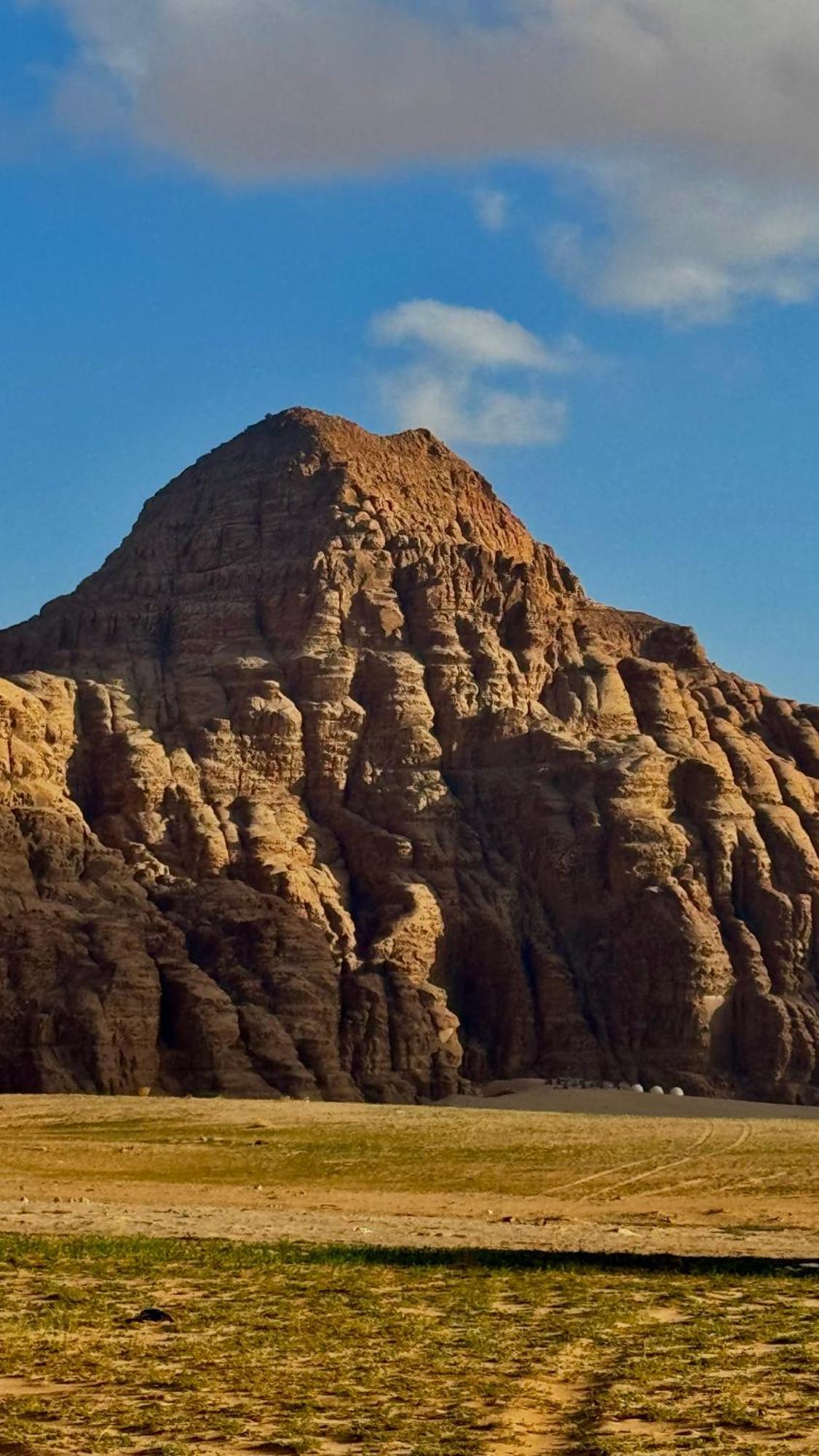 Wadi Rum Anwar Luxury Camp Экстерьер фото