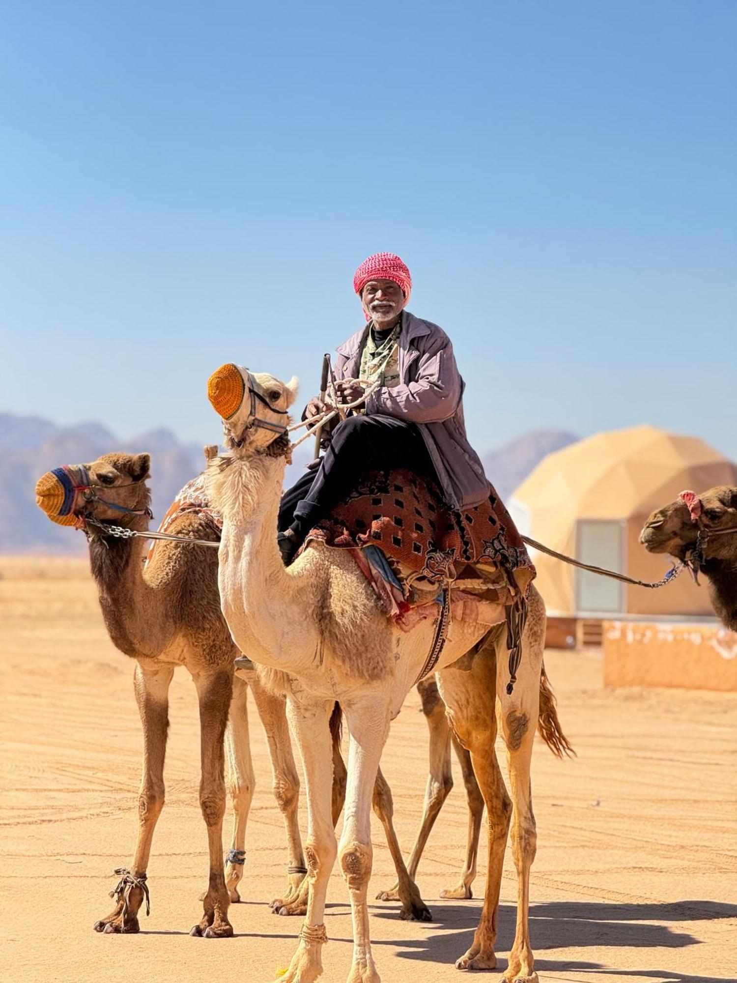 Wadi Rum Anwar Luxury Camp Экстерьер фото