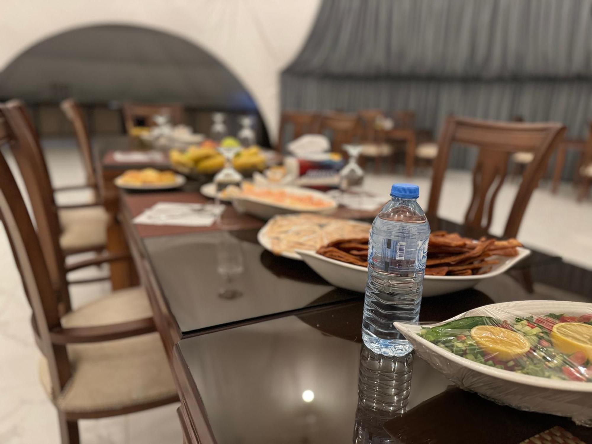 Wadi Rum Anwar Luxury Camp Экстерьер фото