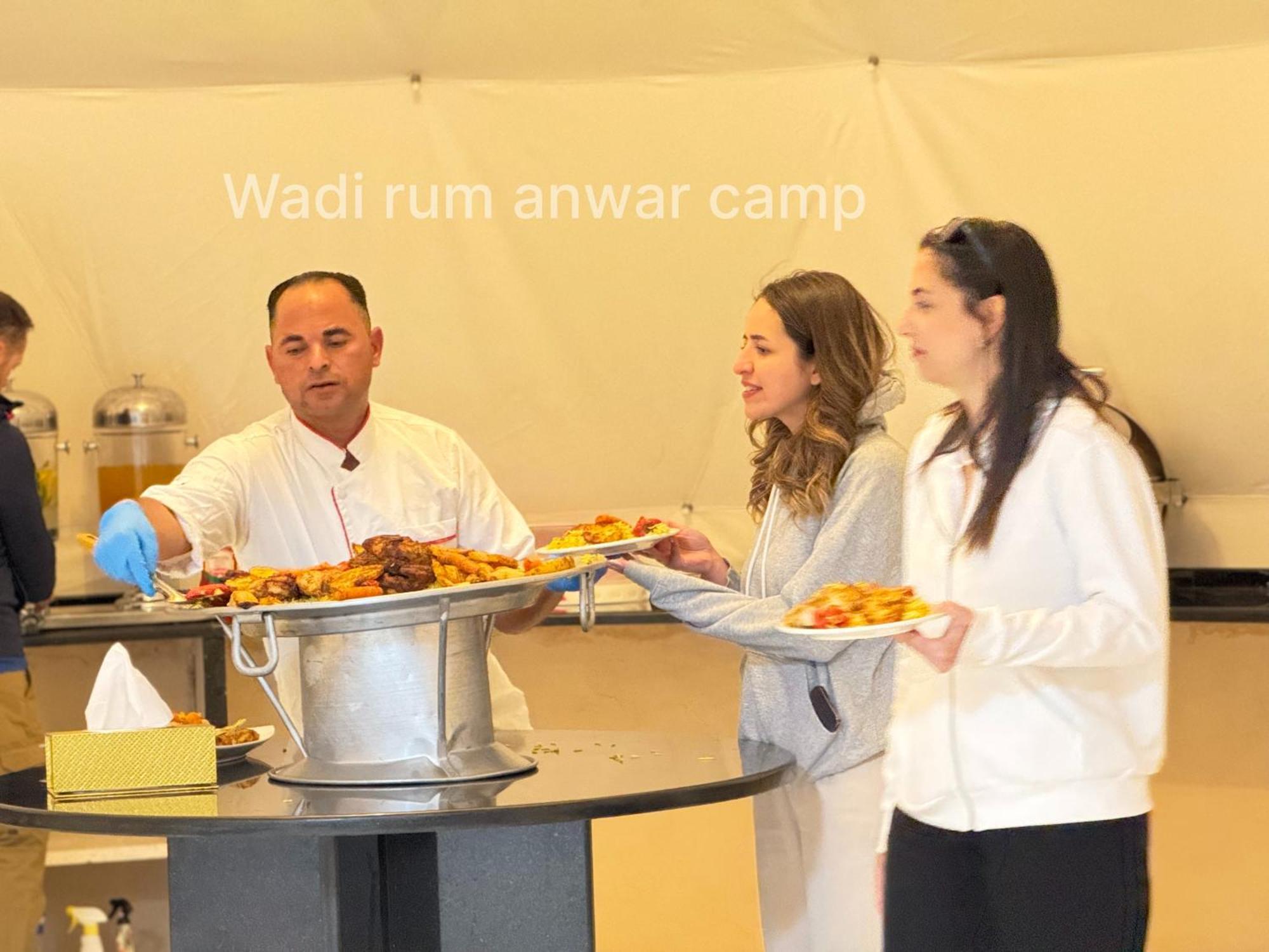 Wadi Rum Anwar Luxury Camp Экстерьер фото